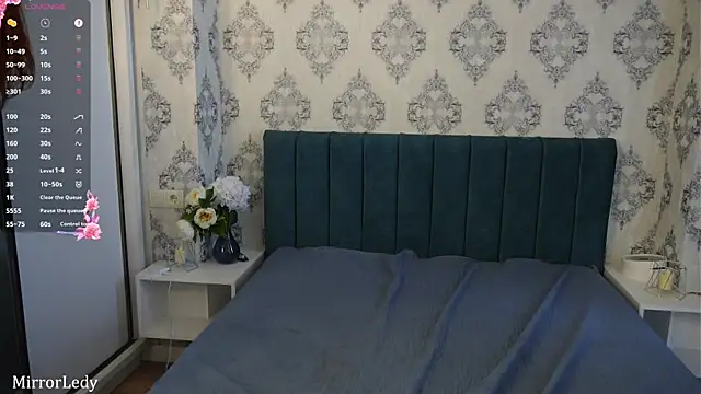 LilyannRosse webcam