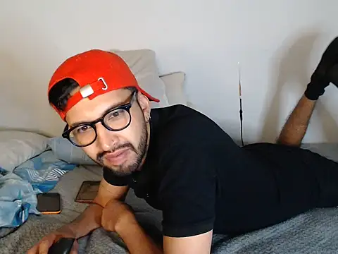 thomass1018 webcam