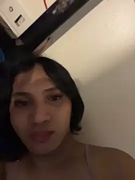 slutty_aki webcam