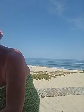 Hot-Muci webcam