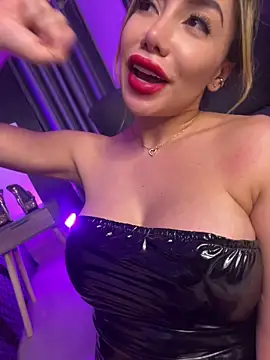 NiaCrawfordd
