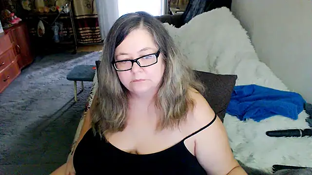 sex2 (F mature) - naked, squirt