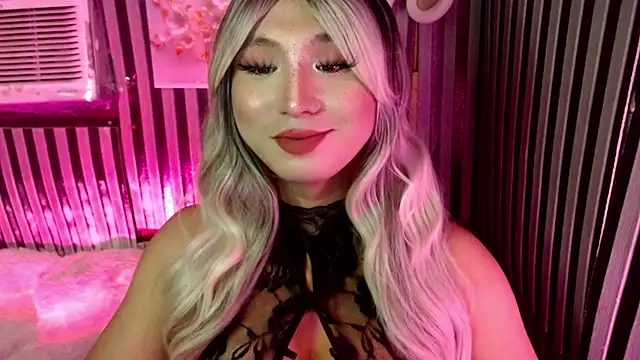 horescocklucy (T young) - RIDE ON MY HORSECOCK DICK.