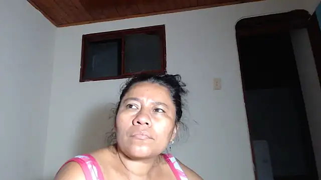 adrixxx38 webcam