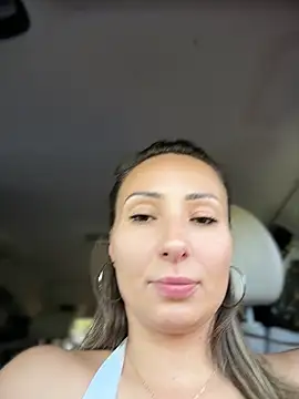 Wonder_Kari webcam