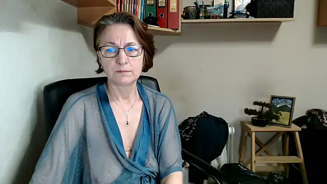 katemodel webcam