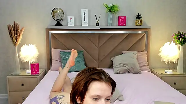 MiaKarlos webcam