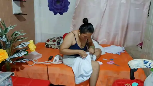 Filipina_Desire webcam
