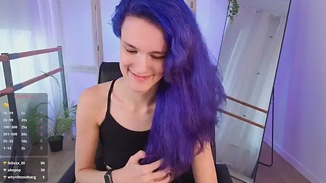 AuraLaunni webcam