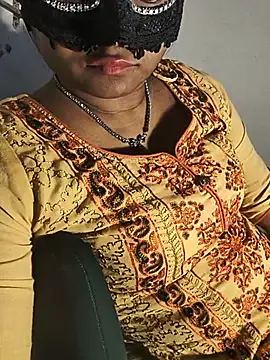 DIRTYSECRET_QUEEN_07 webcam
