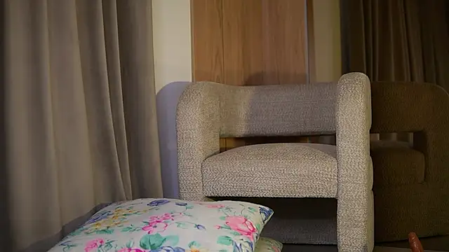 VanessaSimon webcam