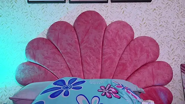 luly_pink webcam