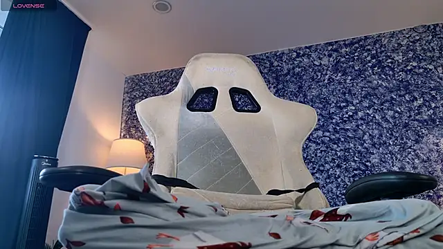Miss_Mia_Murr webcam