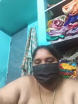 Villageanuty webcam
