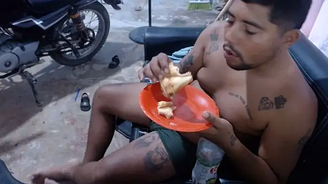 master_juju1924 webcam