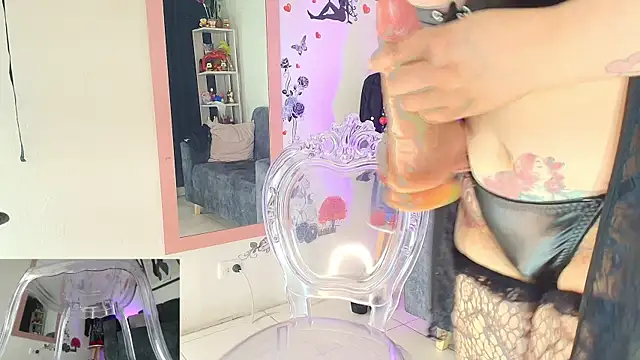 Zully_Green webcam