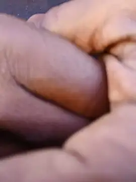 Nicebigcock39 webcam