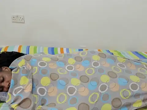 Sexycarinah_ webcam