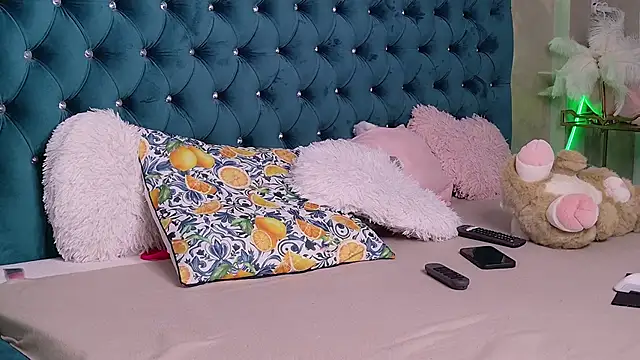_AzzaLee_ webcam