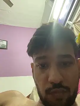 Theguyat12am webcam