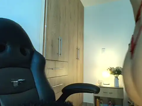 natalia-66 webcam