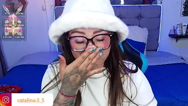 Kata_Bigboobs webcam