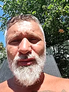 BlowMyXXL webcam