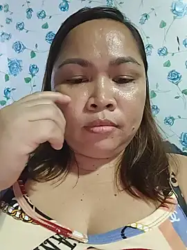 Sweetlorie_83 webcam