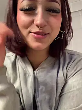LilithMonette webcam