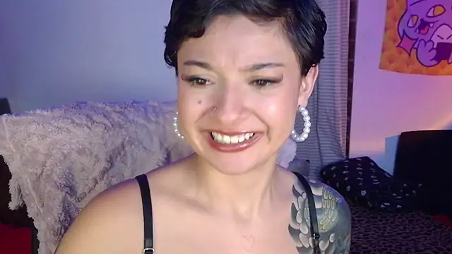 juaaanaaa - Juaaanaaa's free webcam - UK Sex Cams
