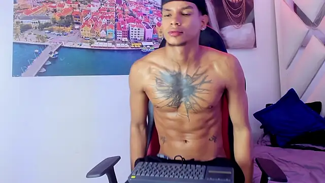 kai_storm77 webcam