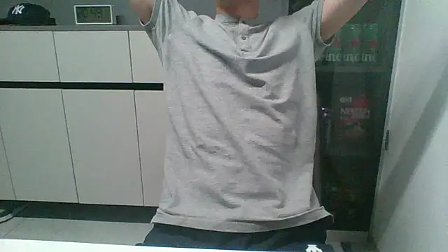 nole_china7 (Ask my age) - talk / fun / cum