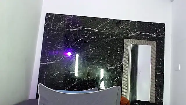 Adrian_Wolf webcam