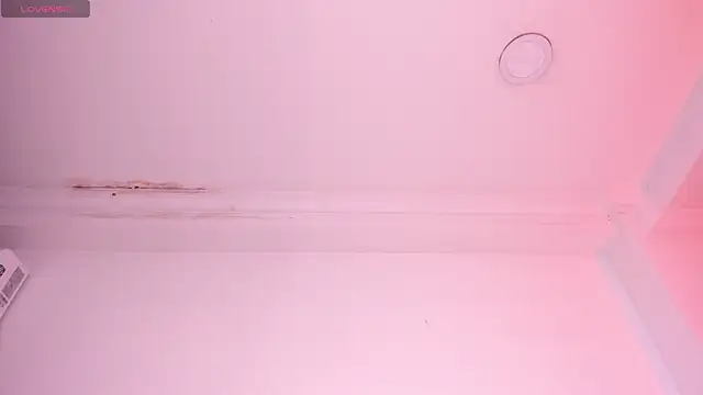 CristineRainn_ live cam on StripChat
