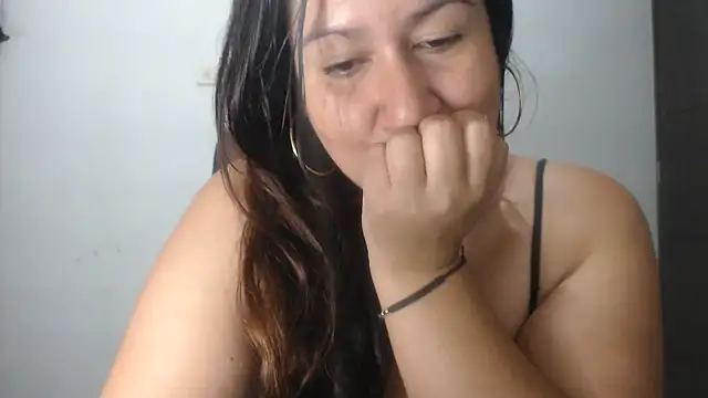 isabella_bigass webcam
