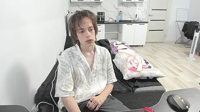 Nolan_Sagee webcam