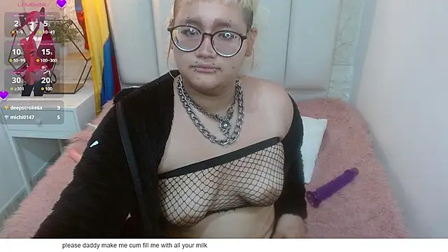 Echypyon_ live cam on StripChat