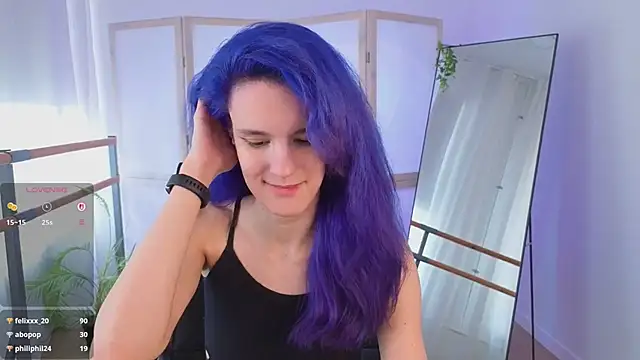 AuraLaunni webcam