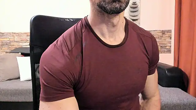 HotHunkTrainer webcam