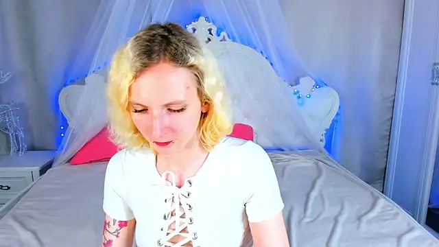 LikiLips webcam