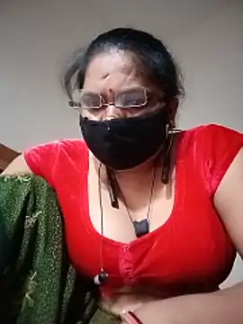 Menka_cut34 webcam