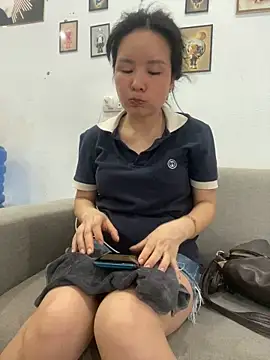 Ivy_Trix2 webcam