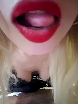 selinalovqx (F milf) - сиськи