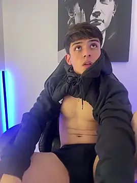 lian_fooxx (M twink) - GREAT VIBRATIONS FOR GREAT CUM