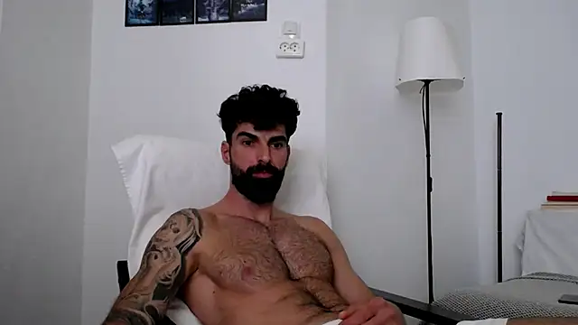 Verycutex live cam on StripChat