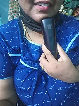 Villageanuty webcam