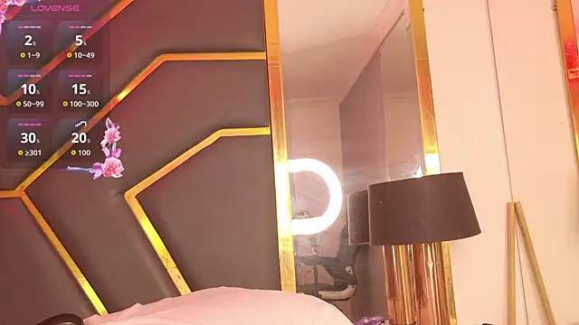SamanthaPierce live sex cam