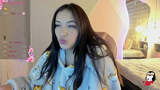 cristal__hot_1 - Cristal__hot_1's free webcam - UK Sex Cams
