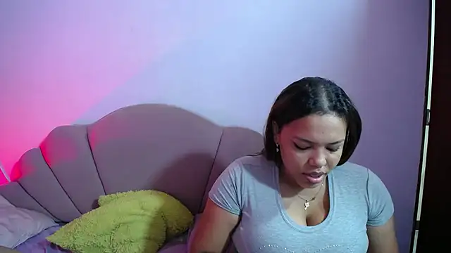 horny_babyss webcam