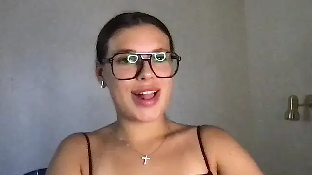 MoonriseGoddess webcam